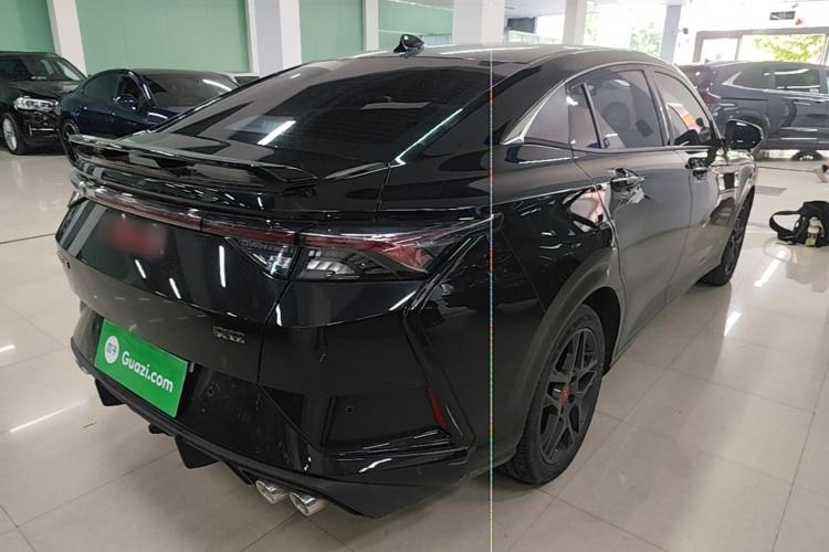 Used Dongfeng Aeolus Yixuan 2021 230T Automatic Dream-Chasing Rider Edition Rear Right 45 Deg