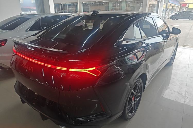 Used Dongfeng Aeolus Yixuan 2021 230T Automatic Zuiying Knight Edition Rear Right 45 Deg