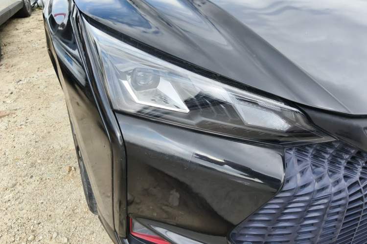 Used Dongfeng Aeolus Yixuan 2021 230T Automatic Hunter Edition Right Front Headlight
