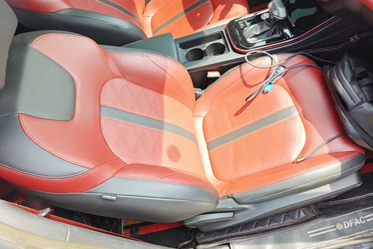 Used Dongfeng Aeolus Yixuan 2021 230T Automatic Hunter Edition Right Front Seat