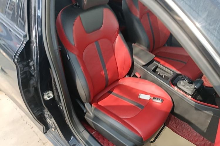 Used Dongfeng Aeolus Yixuan 2021 230T Automatic Zuiying Knight Edition Right Front Seat