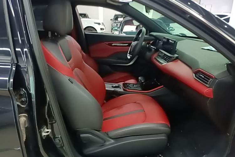 Used Dongfeng Aeolus Yixuan 2021 230T Automatic Zuiying Knight Edition Right Front Seat