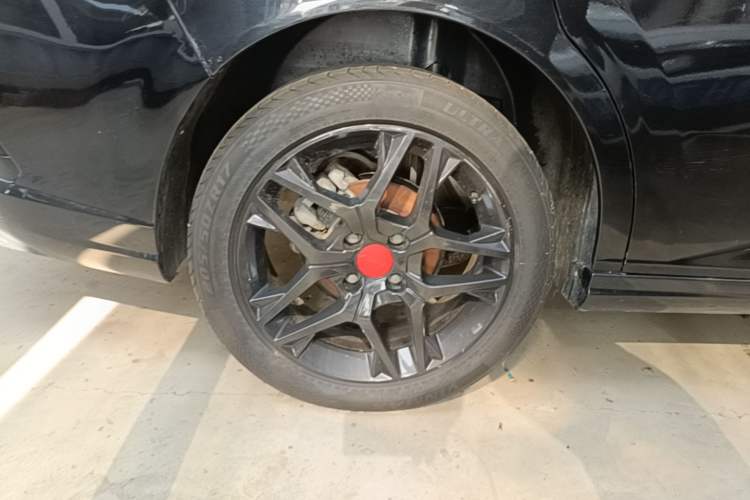 Used Dongfeng Aeolus Yixuan 2021 230T Automatic Zuiying Knight Edition Right Rear Wheel Hub