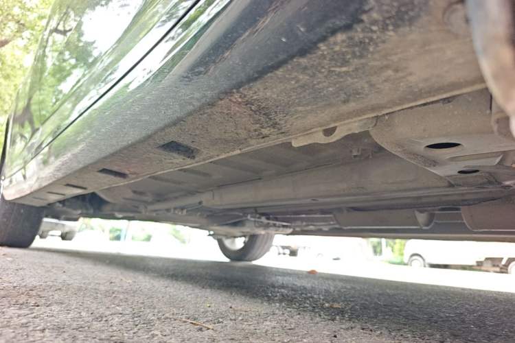 Used Dongfeng Aeolus Yixuan 2021 230T Automatic Zuiying Knight Edition Right Side Sill