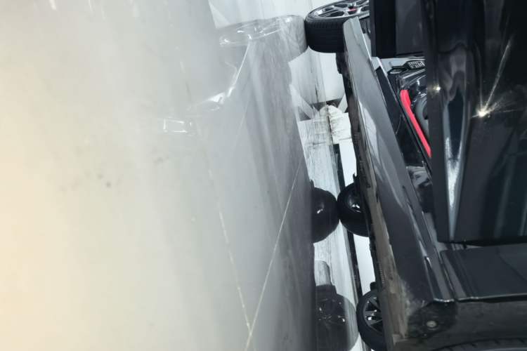 Used Dongfeng Aeolus Yixuan 2021 230T Automatic Zuiying Knight Edition Right Side Sill