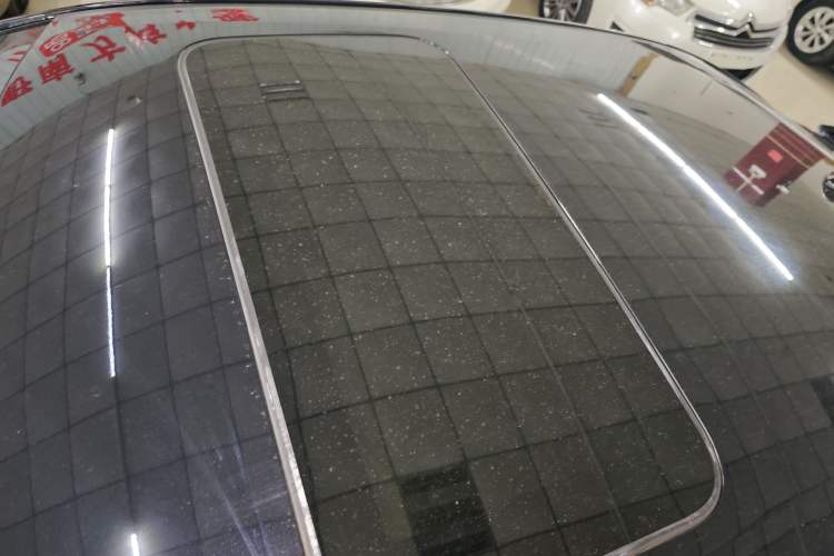 Used Dongfeng Aeolus Yixuan 2021 230T Automatic Hunter Edition Roof