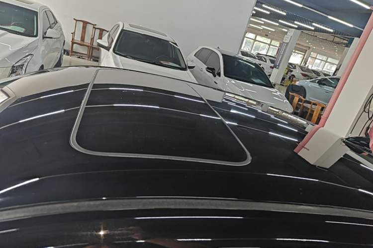 Used Dongfeng Aeolus Yixuan 2021 230T Automatic Zuiying Knight Edition Roof