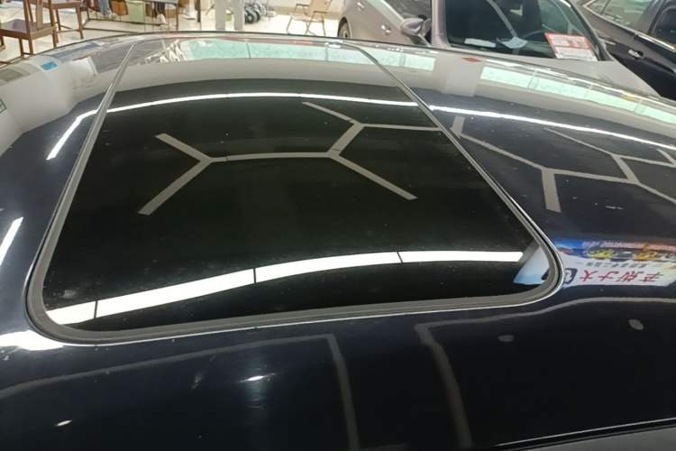 Used Dongfeng Aeolus Yixuan 2021 230T Automatic Zuiying Knight Edition Roof