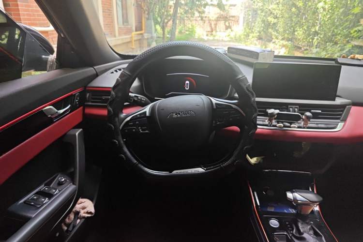 Used Dongfeng Aeolus Yixuan 2021 230T Automatic Zuiying Knight Edition Steering Wheel