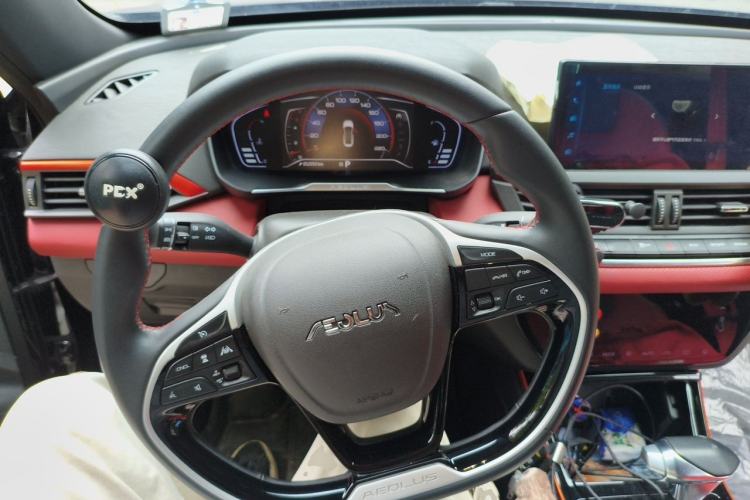 Used Dongfeng Aeolus Yixuan 2021 230T Automatic Dream-Chasing Rider Edition Steering Wheel