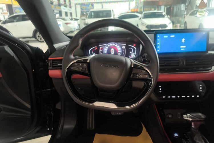 Used Dongfeng Aeolus Yixuan 2021 230T Automatic Dream-Chasing Rider Edition Steering Wheel