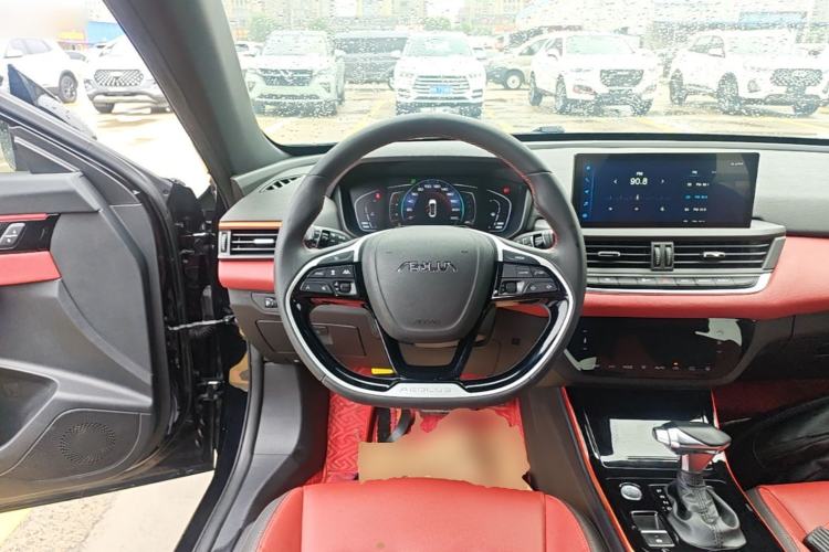 Used Dongfeng Aeolus Yixuan 2021 230T Automatic Dream-Chasing Rider Edition Steering Wheel