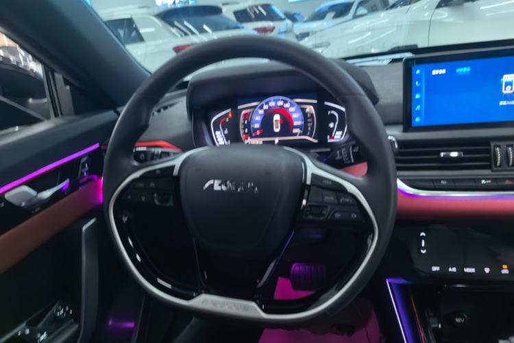 Used Dongfeng Aeolus Yixuan 2021 230T Automatic Zuiying Knight Edition Steering Wheel