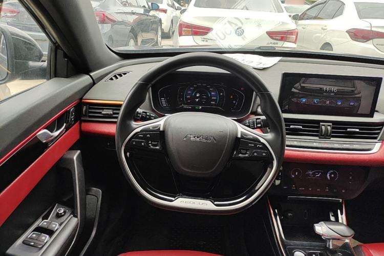 Used Dongfeng Aeolus Yixuan 2021 230T Automatic Zuiying Knight Edition Steering Wheel