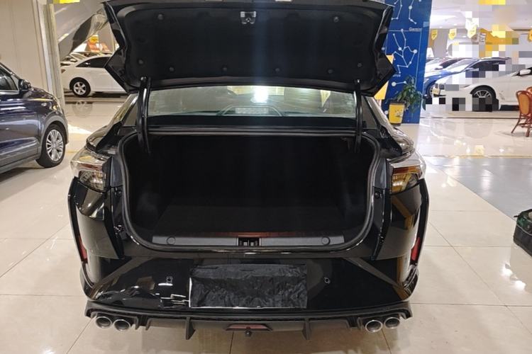 Used Dongfeng Aeolus Yixuan 2021 230T Automatic Hunter Edition Trunk