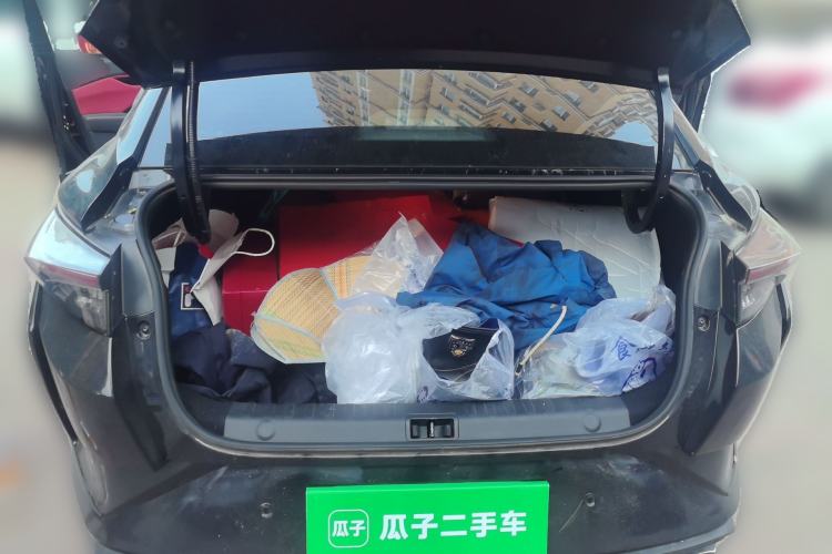 Used Dongfeng Aeolus Yixuan 2021 230T Automatic Zuiying Knight Edition Trunk