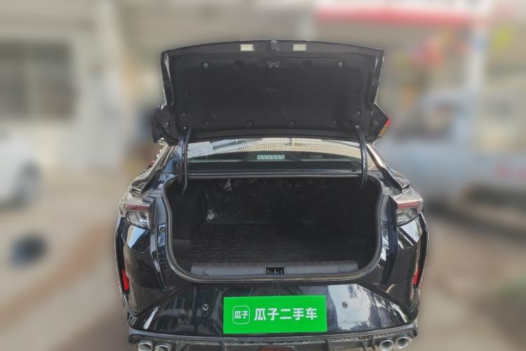 Used Dongfeng Aeolus Yixuan 2021 230T Automatic Dream-Chasing Rider Edition Trunk