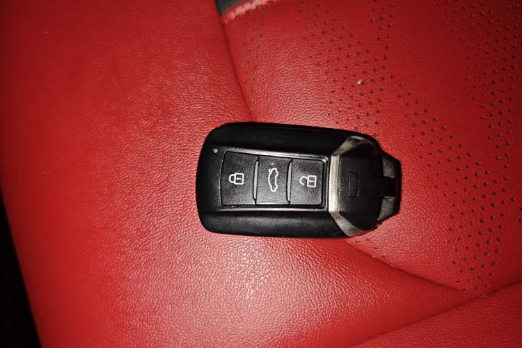 Used Dongfeng Aeolus Yixuan 2021 230T Automatic Hunter Edition Vehicle Key