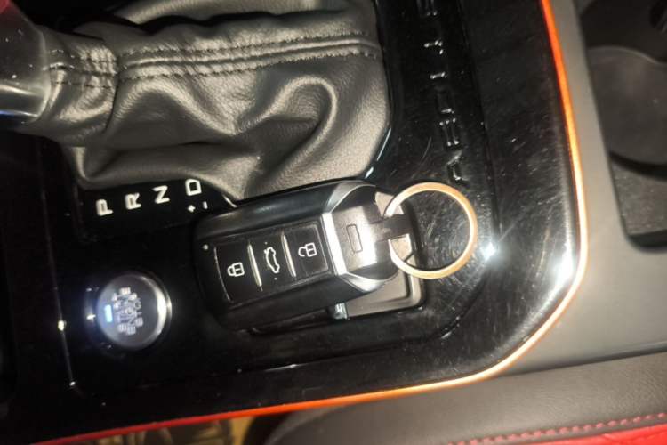 Used Dongfeng Aeolus Yixuan 2021 230T Automatic Dream-Chasing Rider Edition Vehicle Key