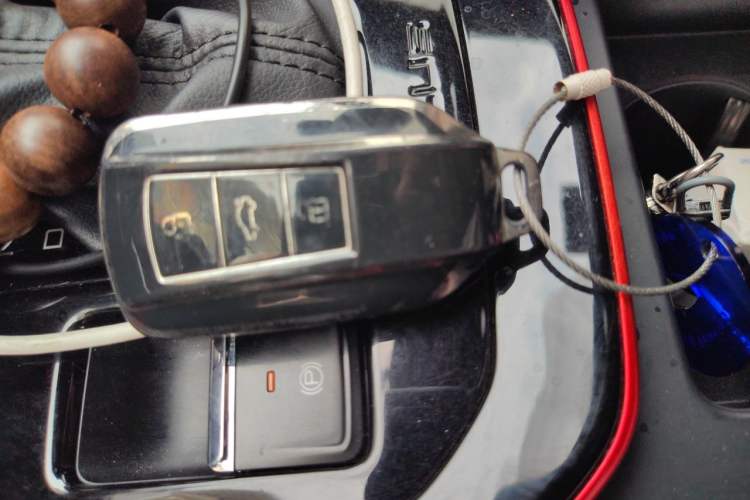 Used Dongfeng Aeolus Yixuan 2021 230T Automatic Zuiying Knight Edition Vehicle Key