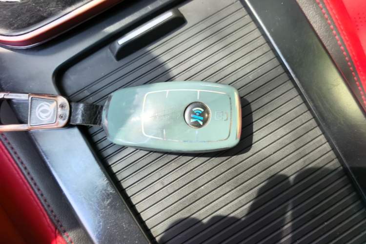 Used Dongfeng Aeolus Yixuan 2021 230T Automatic Zuiying Knight Edition Vehicle Key