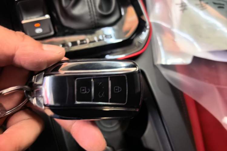 Used Dongfeng Aeolus Yixuan 2021 230T Automatic Hunter Edition Vehicle Key