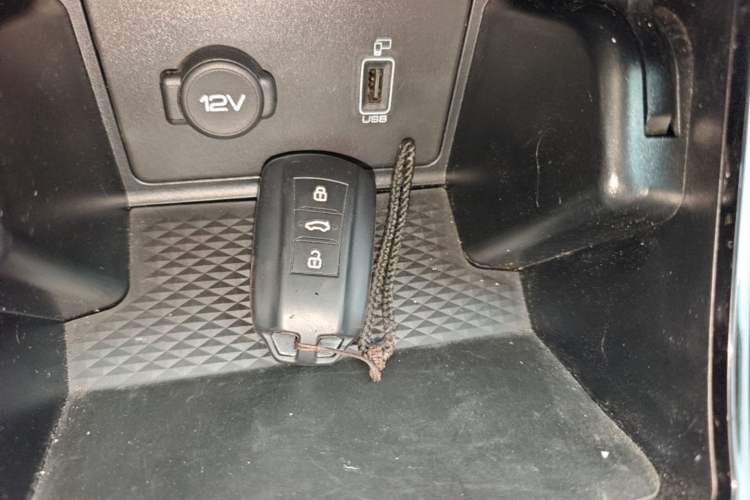 Used Dongfeng Aeolus Yixuan 2021 230T Automatic Hunter Edition Vehicle Key