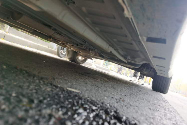 Used Dongfeng Aeolus Yixuan 2021 230T Automatic ZuiFeng Edition Chassis Front Left