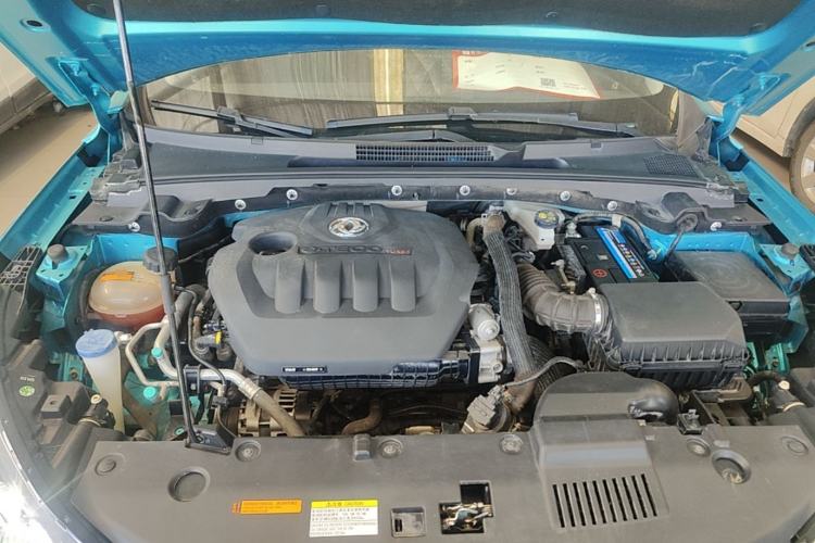 Used Dongfeng Aeolus Yixuan 2021 230T Automatic Dream-Chasing Edition Engine Bay