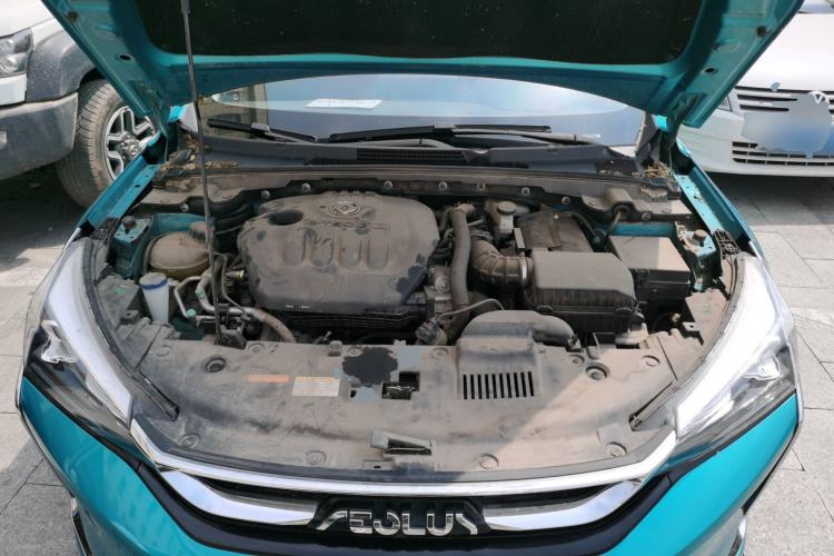 Used Dongfeng Aeolus Yixuan 2021 230T Automatic Glory Edition Engine Bay