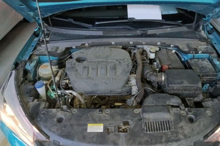 Used Dongfeng Aeolus Yixuan 2021 230T Automatic Chasing Shadow Edition Engine Bay
