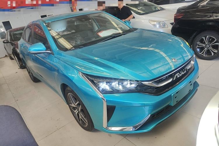 Used Dongfeng Aeolus Yixuan 2021 230T Automatic Dream-Chasing Edition Front Right 45 Deg