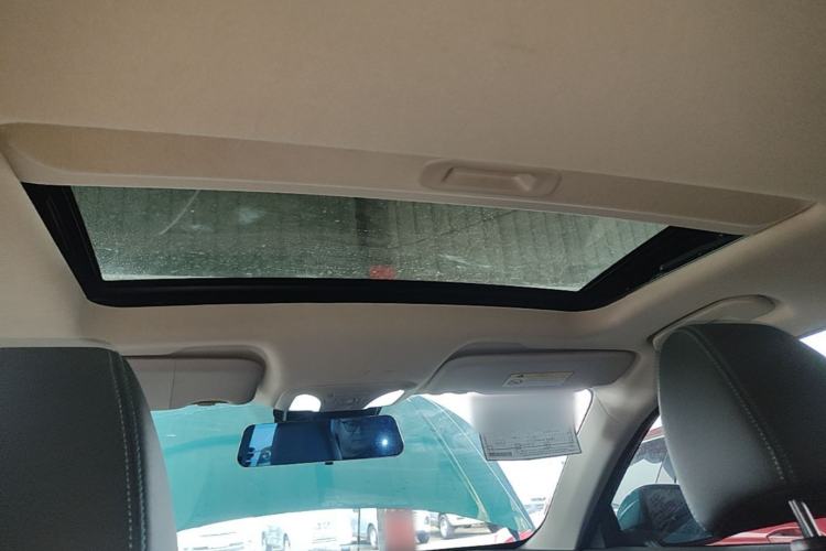 Used Dongfeng Aeolus Yixuan 2021 230T Automatic Dream-Chasing Edition Headliner