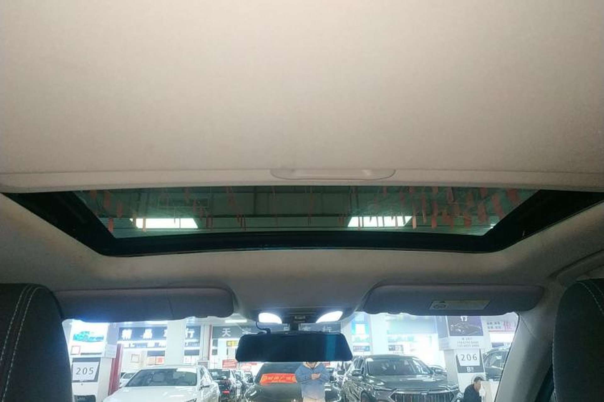 Used Dongfeng Aeolus Yixuan 2021 230T Automatic ZuiFeng Edition Headliner