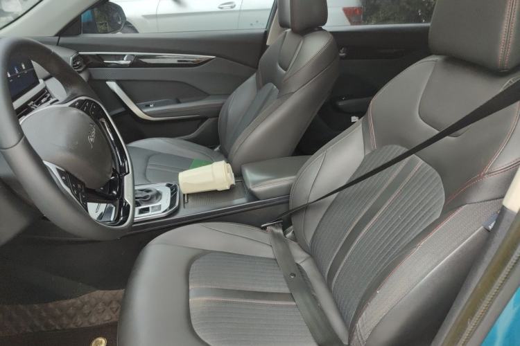 Used Dongfeng Aeolus Yixuan 2021 230T Automatic Dream-Chasing Edition Left Front Seat