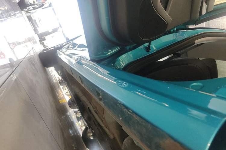 Used Dongfeng Aeolus Yixuan 2021 230T Automatic Dream-Chasing Edition Left Side Sill