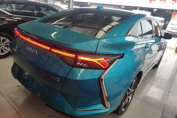 Used Dongfeng Aeolus Yixuan 2021 230T Automatic Dream-Chasing Edition Rear Right 45 Deg