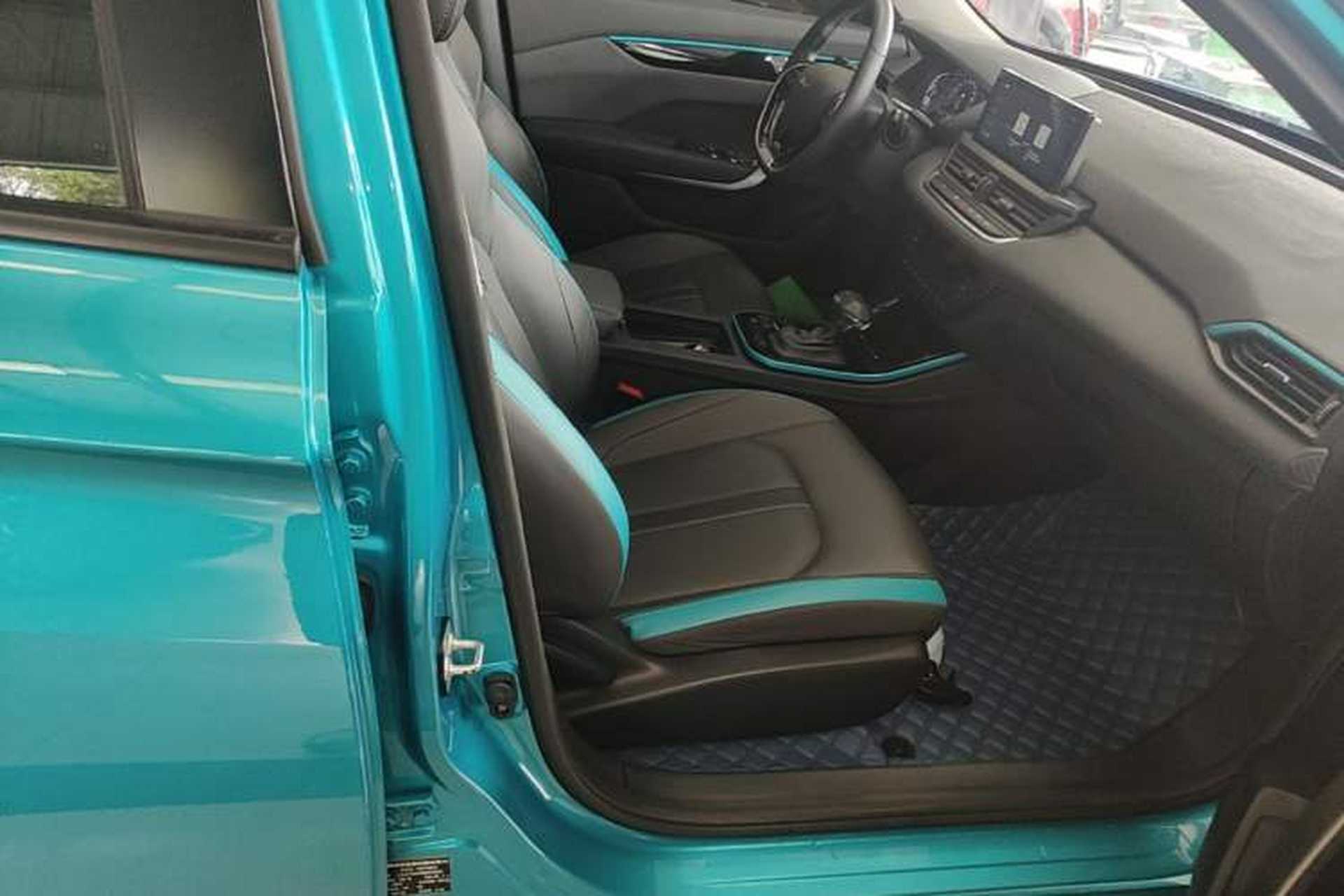 Used Dongfeng Aeolus Yixuan 2021 230T Automatic Dream-Chasing Edition Right Front Seat