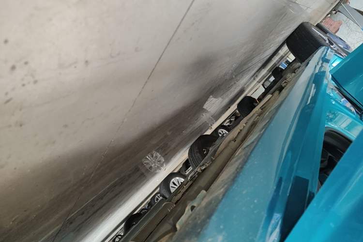 Used Dongfeng Aeolus Yixuan 2021 230T Automatic Dream-Chasing Edition Right Side Sill