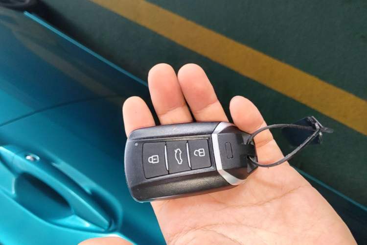 Used Dongfeng Aeolus Yixuan 2021 230T Automatic Chasing Shadow Edition Vehicle Key