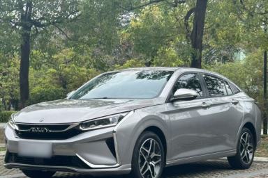 Used Dongfeng Aeolus Yixuan 2021 230T Automatic Chasing Shadow Edition