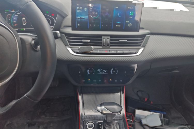 Used Dongfeng Aeolus Yixuan 2021 230T Automatic Glory Edition Audio And AC Panel