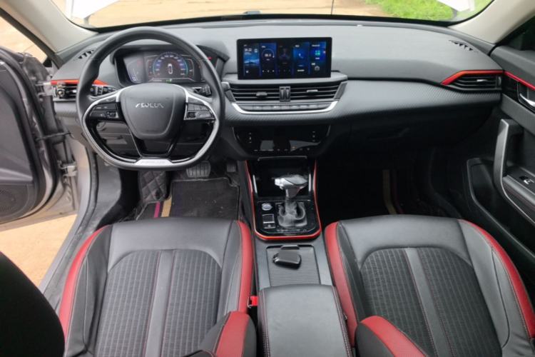 Used Dongfeng Aeolus Yixuan 2021 230T Automatic Glory Edition Center Console