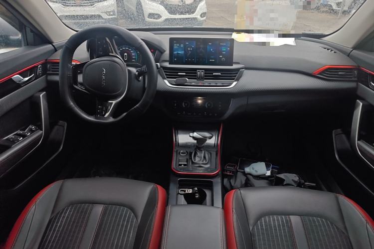 Used Dongfeng Aeolus Yixuan 2021 230T Automatic Glory Edition Center Console