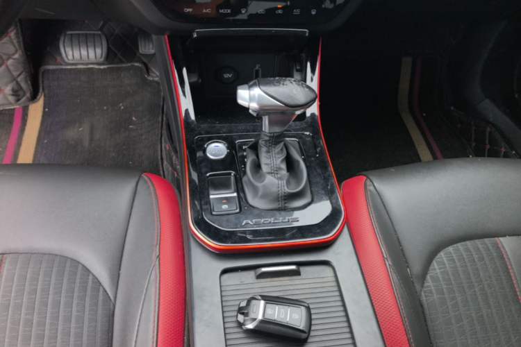 Used Dongfeng Aeolus Yixuan 2021 230T Automatic Glory Edition Gear Lever