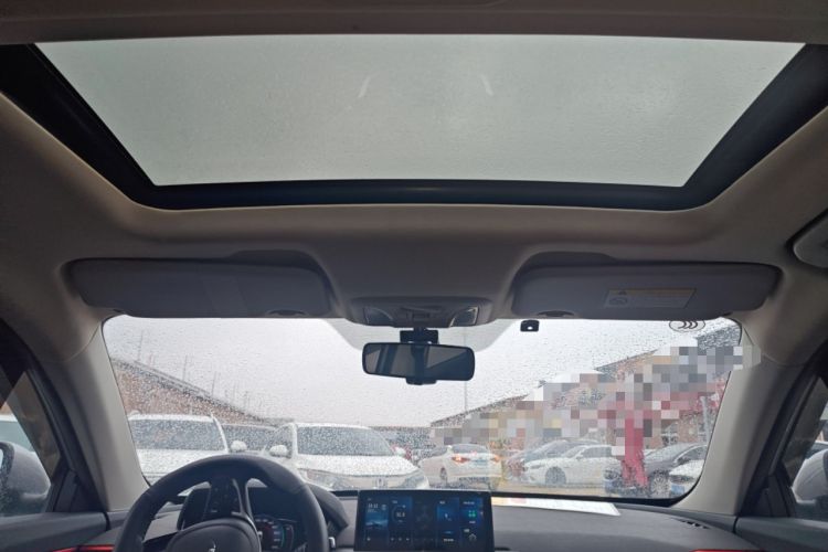 Used Dongfeng Aeolus Yixuan 2021 230T Automatic Glory Edition Headliner
