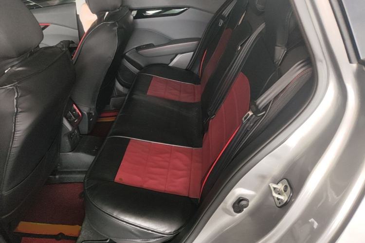 Used Dongfeng Aeolus Yixuan 2021 230T Automatic Chasing Shadow Edition Left Rear Seat
