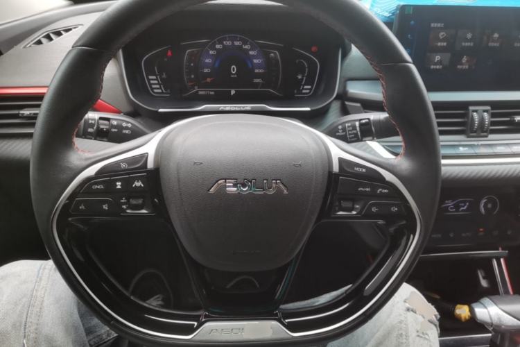 Used Dongfeng Aeolus Yixuan 2021 230T Automatic Dream-Chasing Edition Steering Wheel