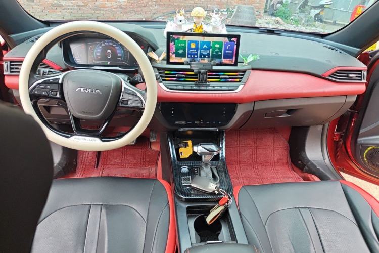 Used Dongfeng Aeolus Yixuan 2021 230T Automatic Zuiying Knight Edition Center Console