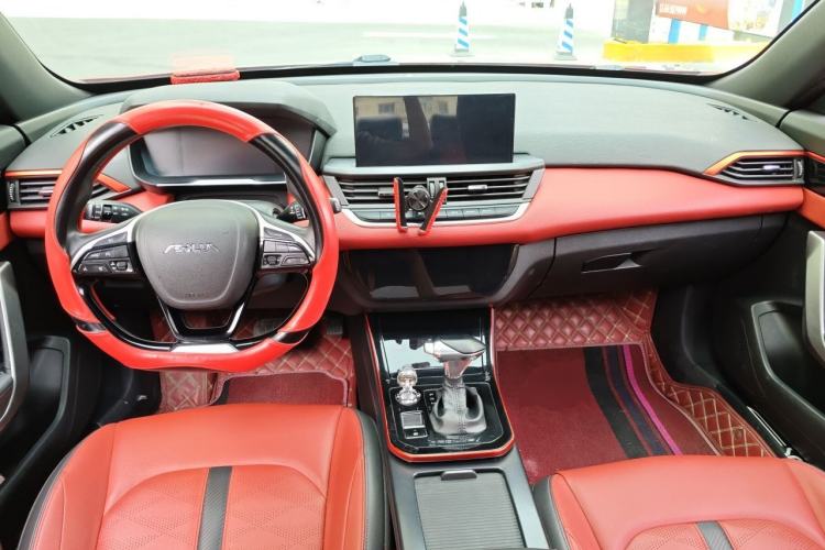 Used Dongfeng Aeolus Yixuan 2021 230T Automatic Zuiying Knight Edition Center Console